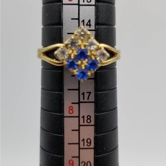 Blue and clear crystal diamond cut style adjustable ring - Picture 1 of 2
